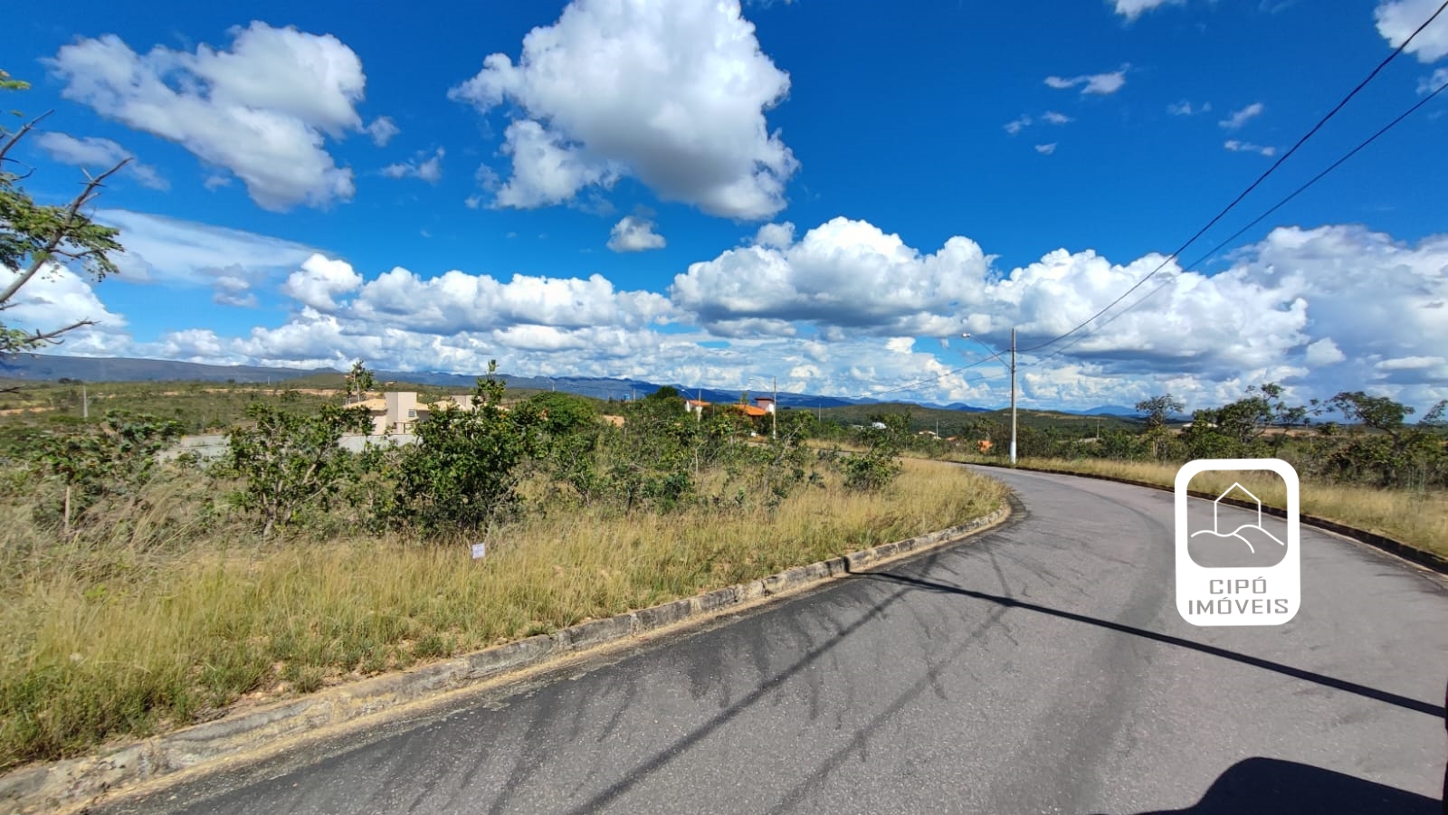 WhatsApp Image 2023-03-20 at 13.58.16 (3).jpeg